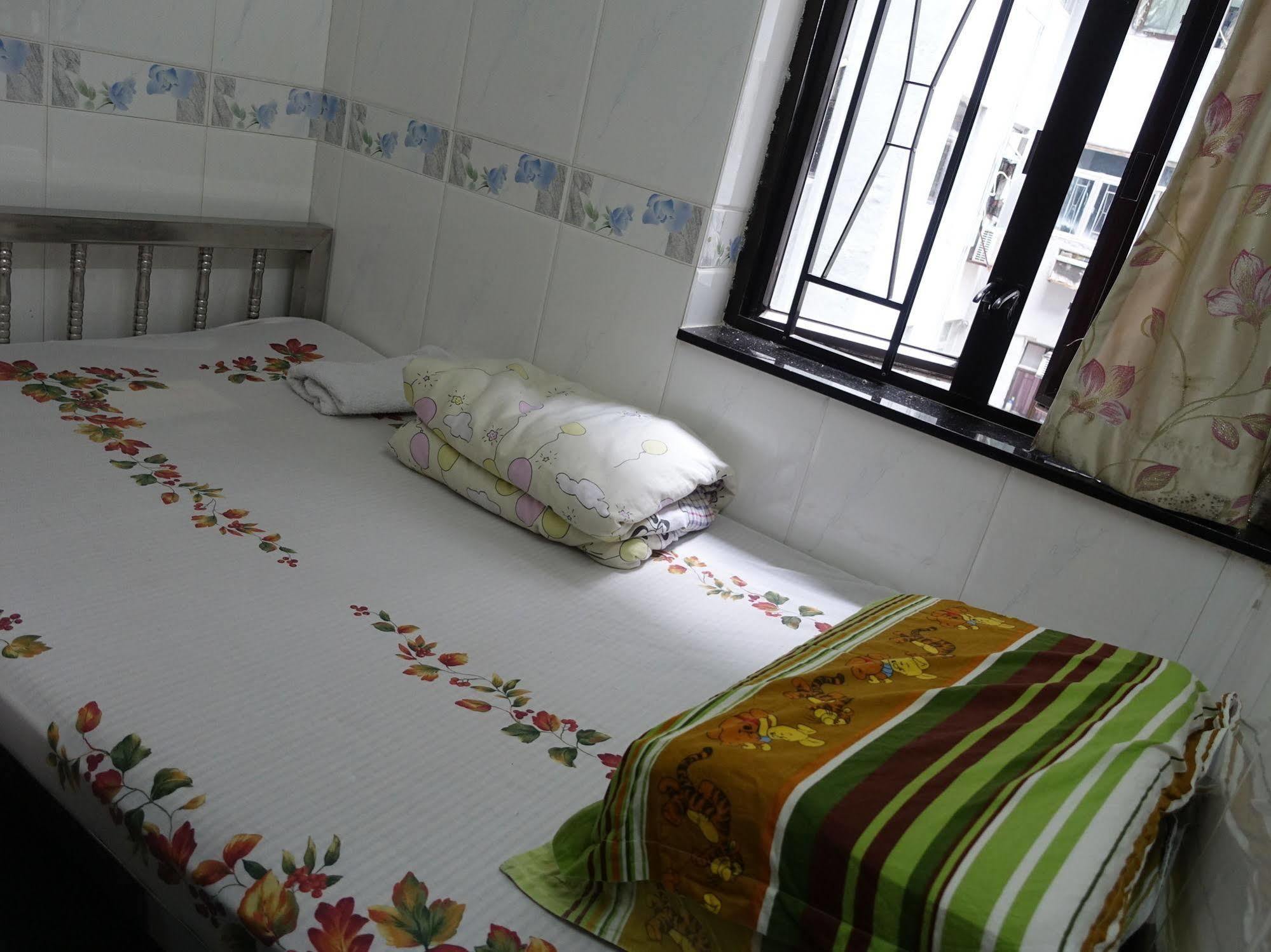 New China Guesthouse Хонконг Екстериор снимка